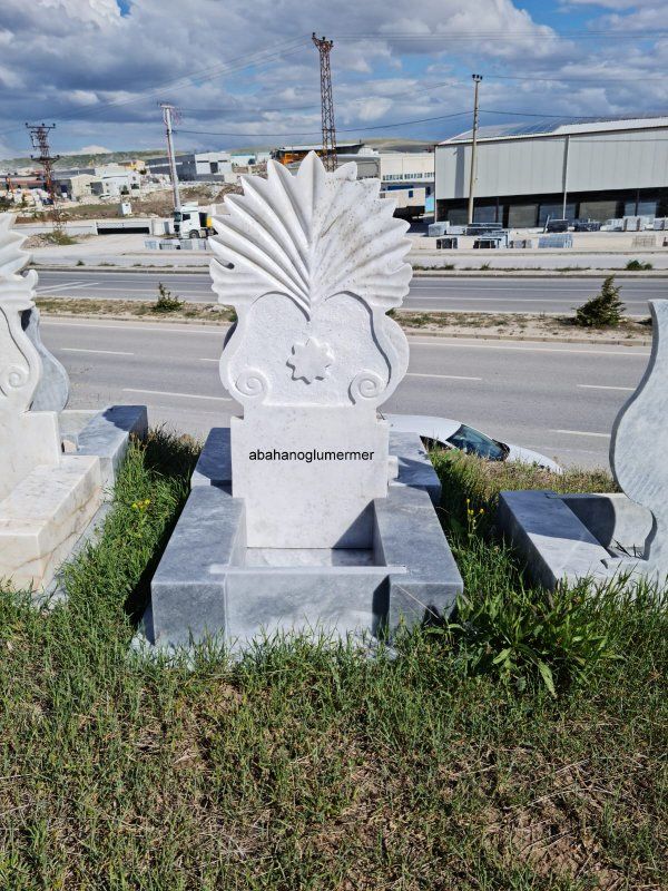 Mermer hayır çeşmesi