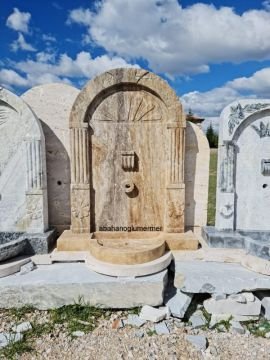 Mermer hayır çeşmesi