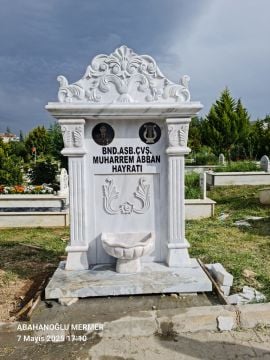 Mermer Hayrat Çeşmesi