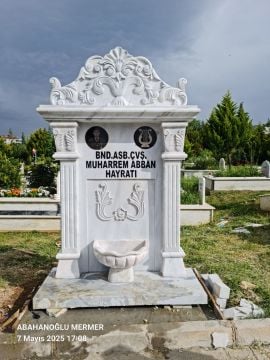 Mermer Hayrat Çeşmesi